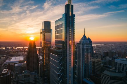 Four Seasons Philadelphia at Comcast Center Crowns City’s Tallest Building