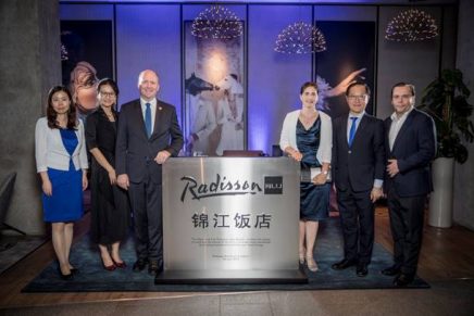 The first co-branded hotel of Jin Jiang International and Radisson Hotel Group is launched